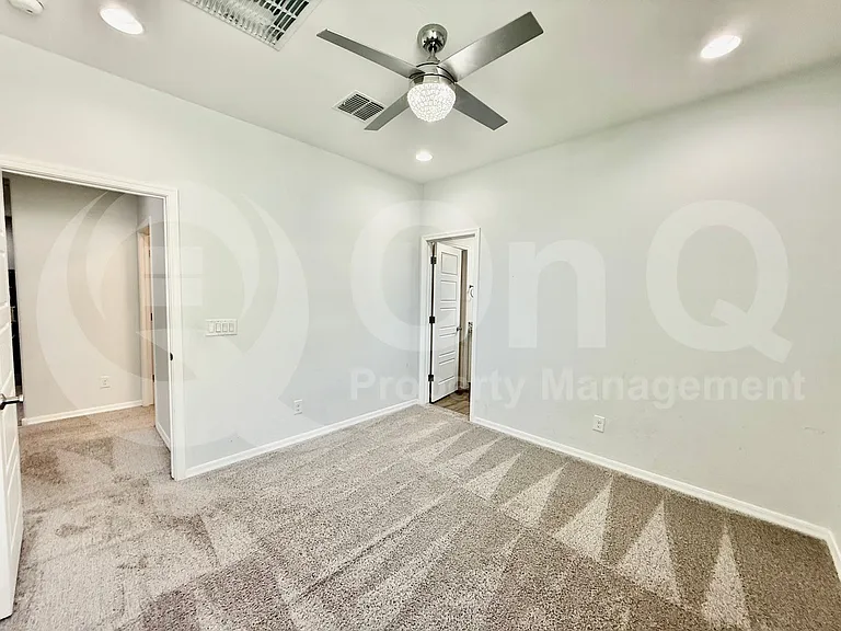 1312 E Gemini Pl — Photo 20