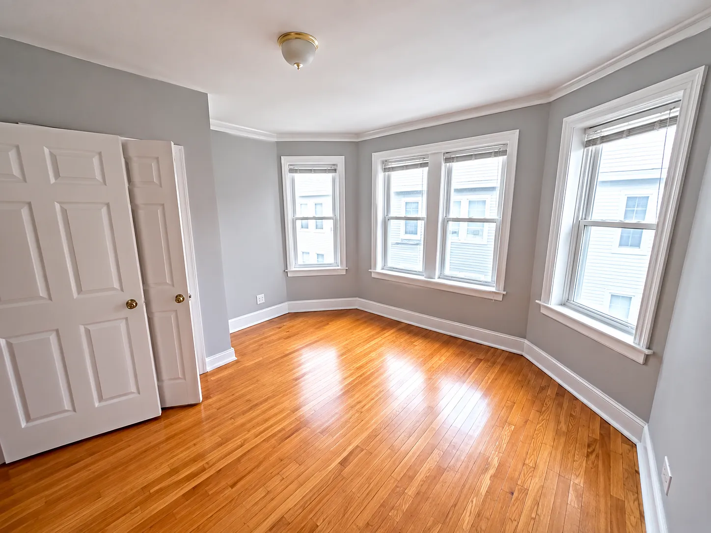 2 bed, 800 sqft, $1,450 — Photo 1