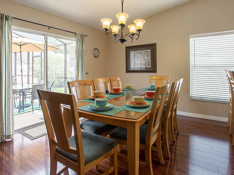 7802 Laurel Oak Ln — Photo 18
