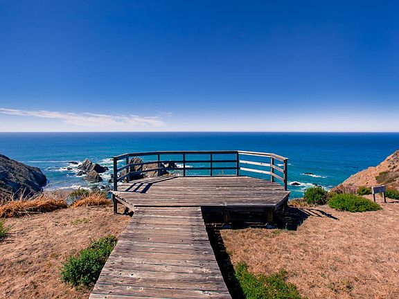 5th image of 7800 S Highway 1