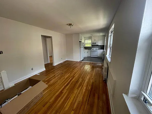 Rented by Voro Purple LLC | media 8