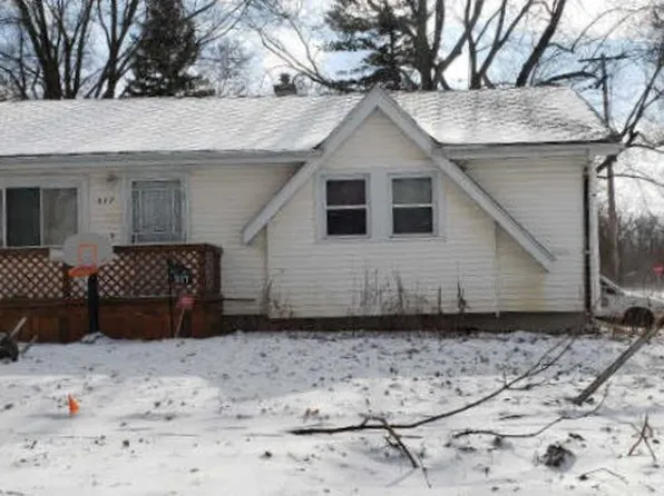 317 W Bundy Ave, Flint, MI 48505