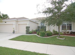 360 Sweet Bay Ln, Naples, FL 34119