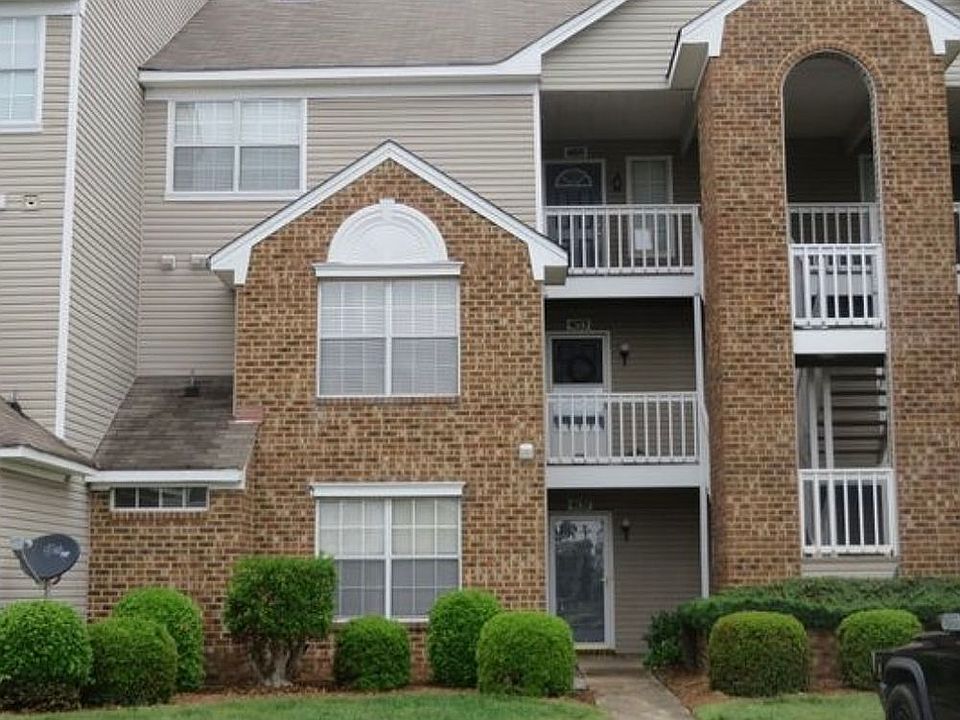 1st image of 4153 Laurel Green Cir