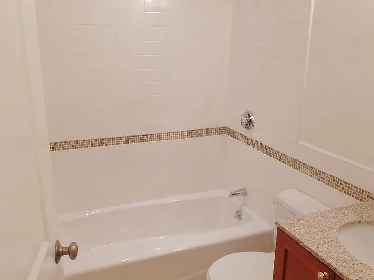 23 Glenville Ave #6 — Photo 6