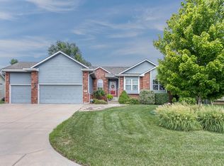 1022 N Bristol St, Wichita, KS 67206