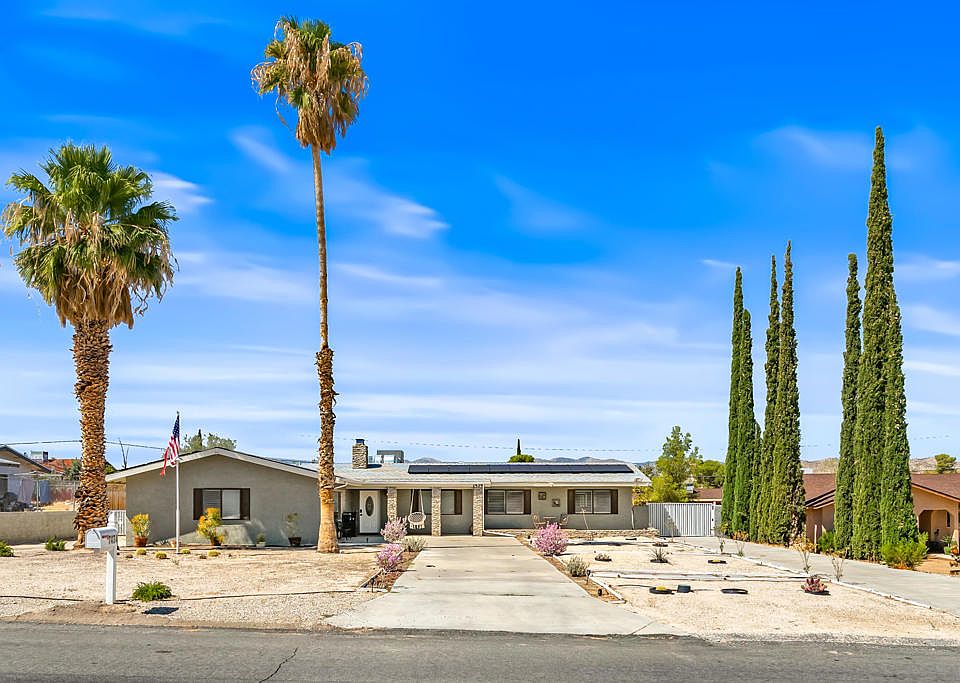1st image of 7434 Balsa Ave