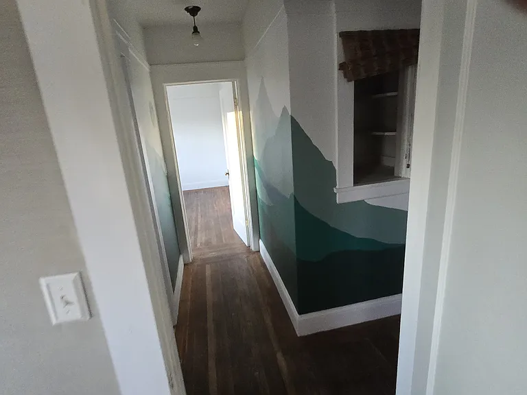 1179 Macarthur Blvd — Photo 6