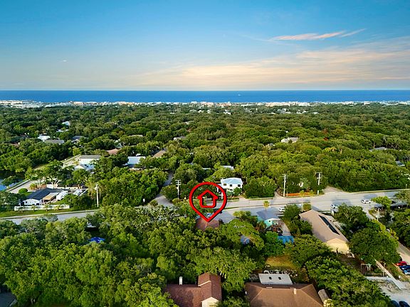 2nd image of 2457 S A1a St