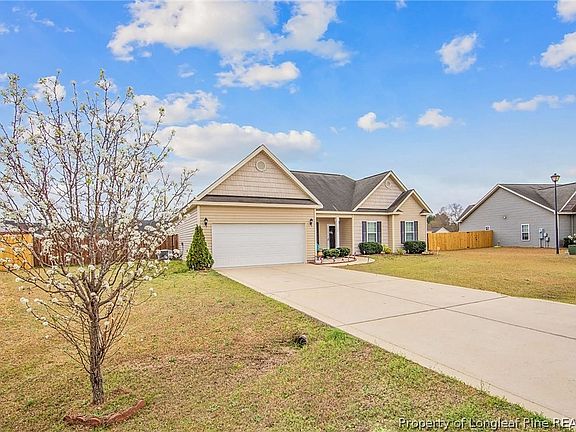 2nd image of 190 Sandstone Dr