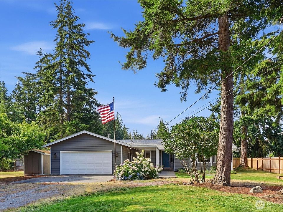 1st image of 390 Cambrae Drive