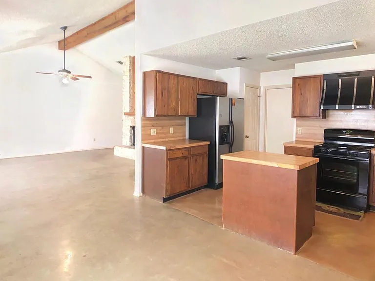 2816 Norfolk Dr — Photo 7