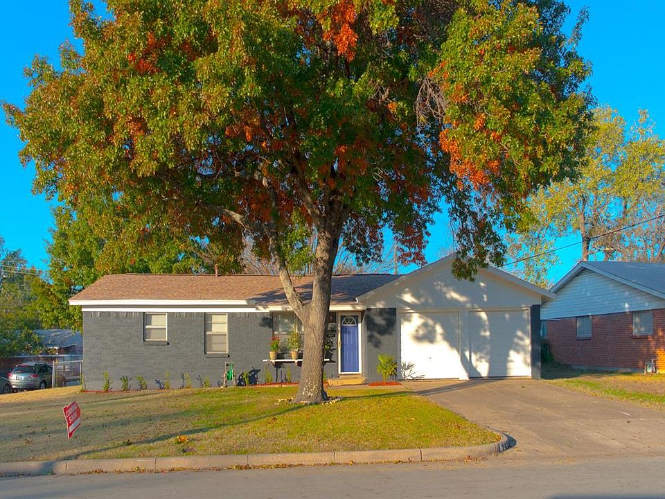 1st image of 624 Thompson Dr