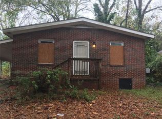 511 Elmwood Rd NW, Atlanta, GA 30318