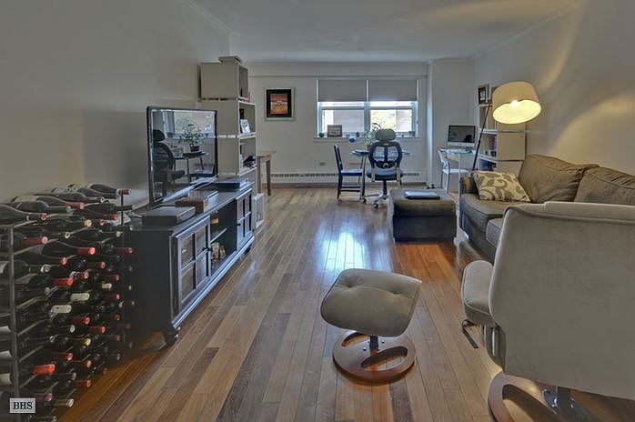 2nd image of 122 Ashland Pl APT 11B