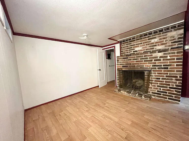 2518 Chula Vista Blvd #B — Photo 13