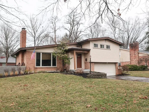 9856 Knollbrook Ter, Cincinnati, OH 45242