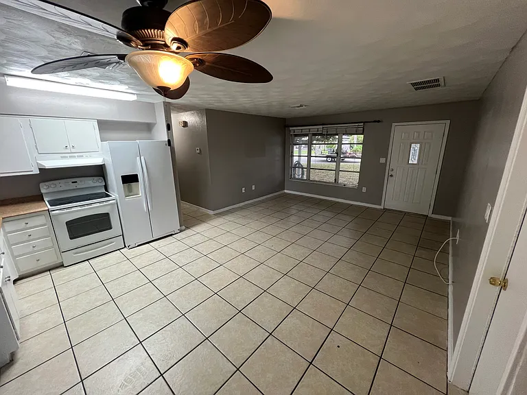 1666 Rudy Ct — Photo 5
