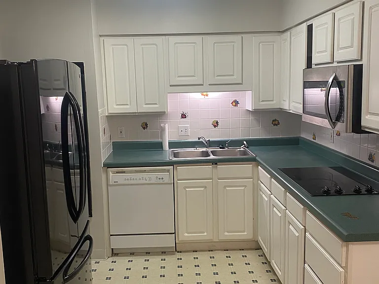 5555 Heintz Rd #3 — Photo 2