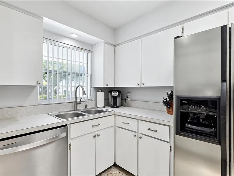 4416 Jamerson Pl — Photo 15
