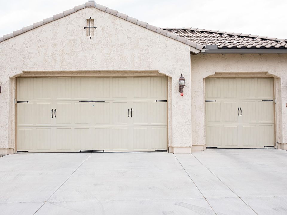 1st image of 28008 N 18th Ln