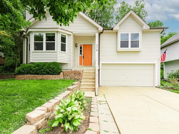 314 Seton Hall Ct, Valley Park, MO 63088