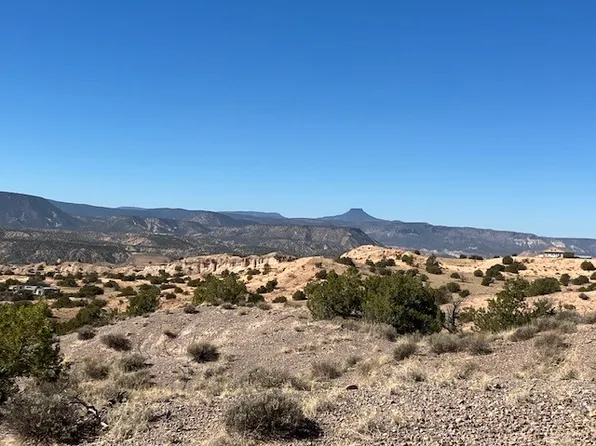 Dulce St, Abiquiu, NM 87510