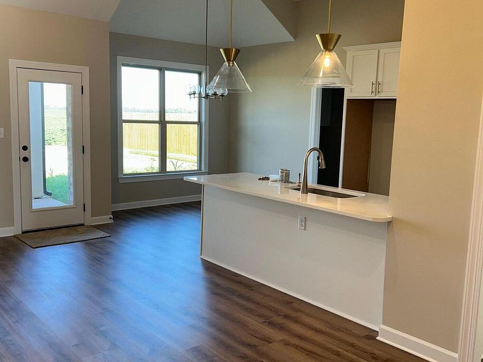 2nd image of 3087 Leatherman Dr