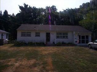 44 Burkedale Cres, Rochester, NY 14625