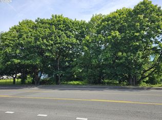 23654 NE Halsey St, Wood Village, OR 97060