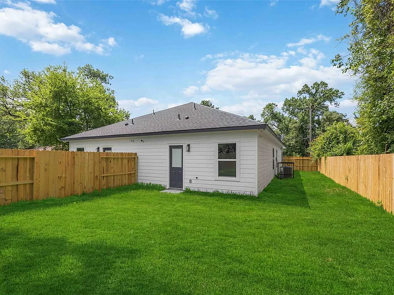 8531 Rinn St #A — Photo 30