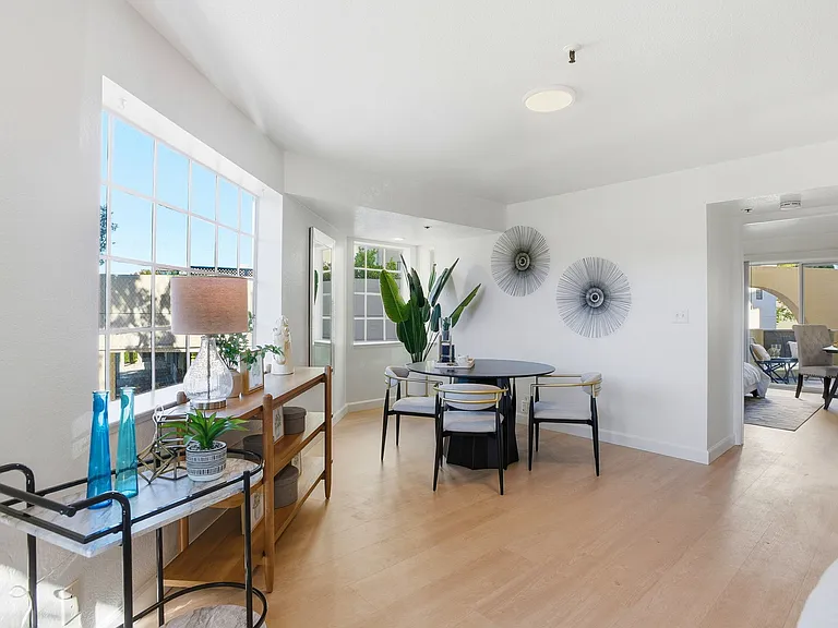 165 Forest Ave #2A — Photo 14