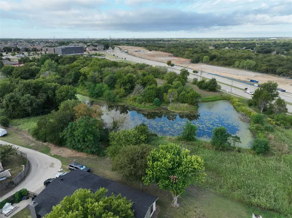 4550 Lakeridge Pkwy, Grand Prairie, TX 75052
