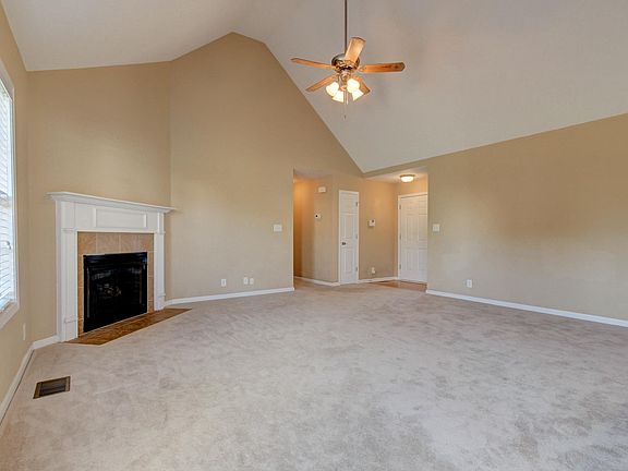 4th image of 1176 Country Fields Ln