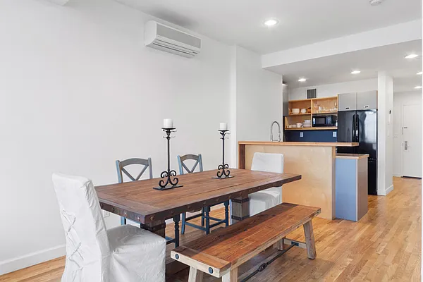 Rented by Compass | media 11