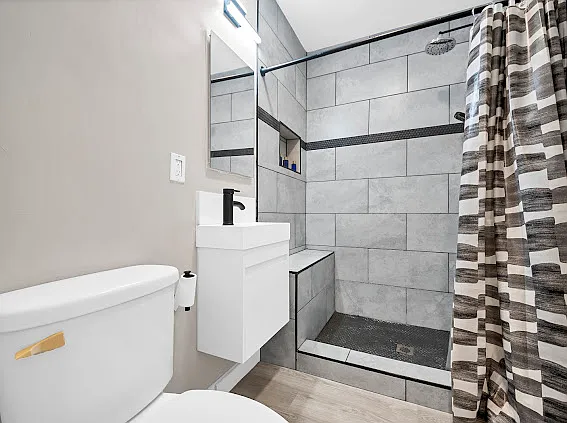 10841 Washington Ave — Photo 8