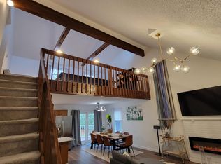 662 Glen Circle Dr, Tobyhanna, PA