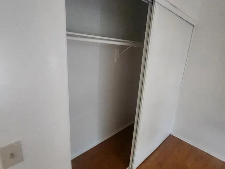Unit Photo