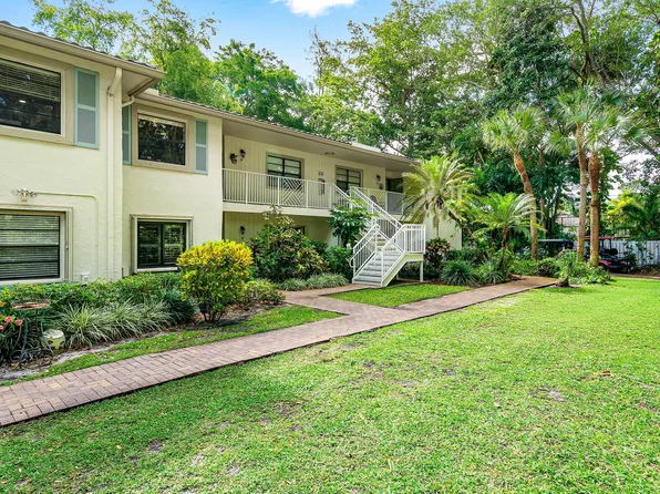 22 Westgate Lane Apt. E, Boynton Beach, FL 33436