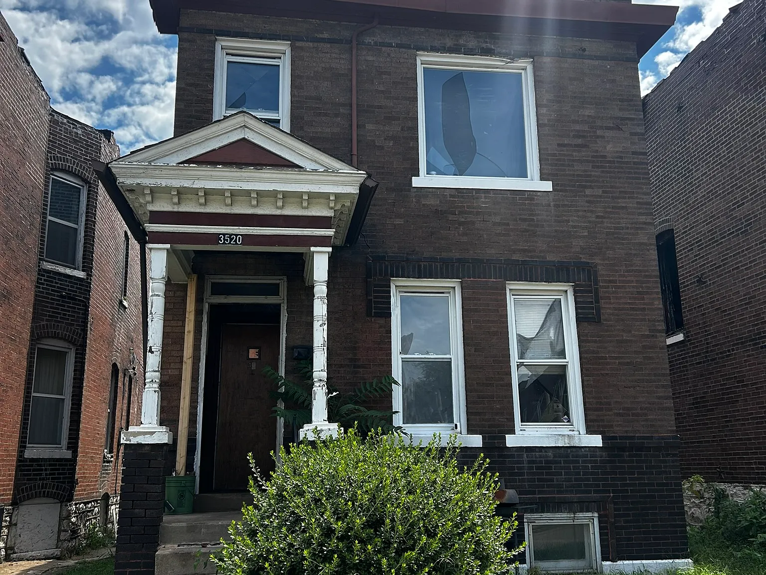 3 bed, 1624 sqft, $725 — Photo 2