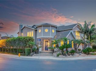 6331 Beachview Dr, Huntington Beach, CA 92648