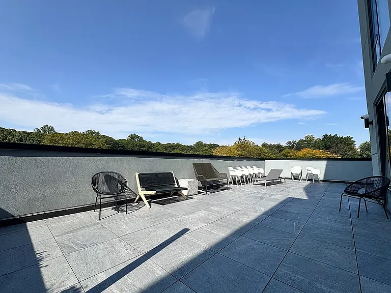 83-61 116th St #4D — Photo 9