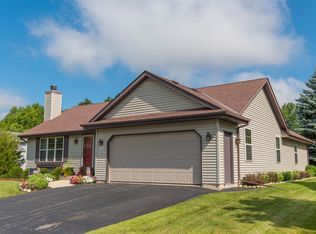 1116 Garfield Ln, Hartford, WI 53027