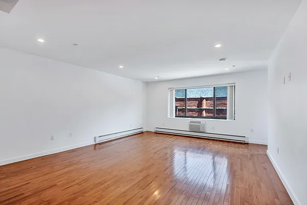 Rented by Compass | media 3