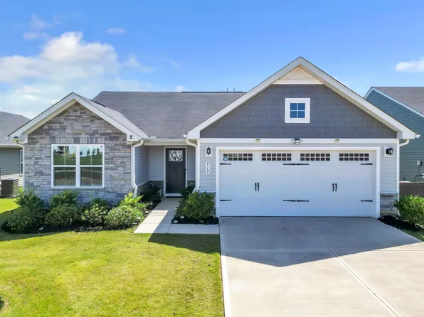 919 Rev Robert Reid St, Woodruff, SC 29388