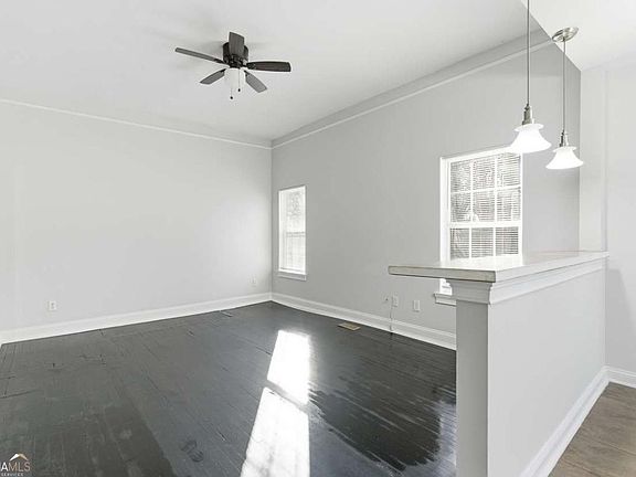 4th image of 73 Atlanta Ave SW