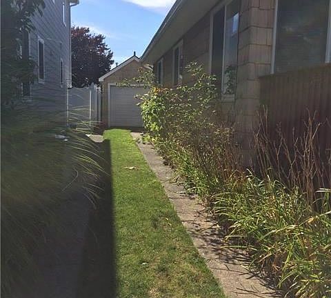 3rd image of 83 Coronado St