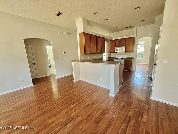 4th image of 4536 CAPE ELIZABETH Court E