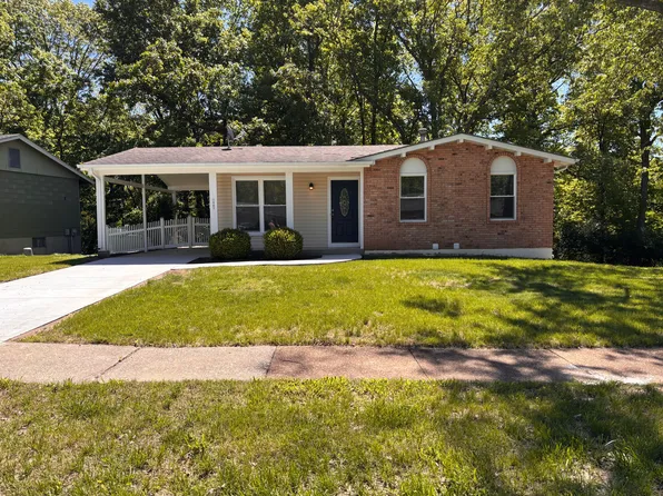 (undisclosed Address), Fenton, MO 63026