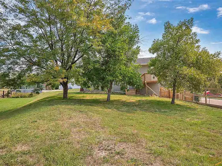 1711 Plateau Ln — Photo 18
